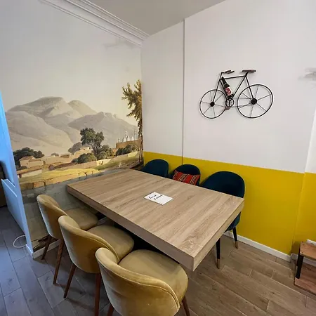 Montmartre - Abbesses *