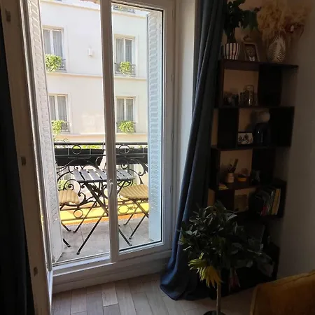 Montmartre - Abbesses Lägenhet *